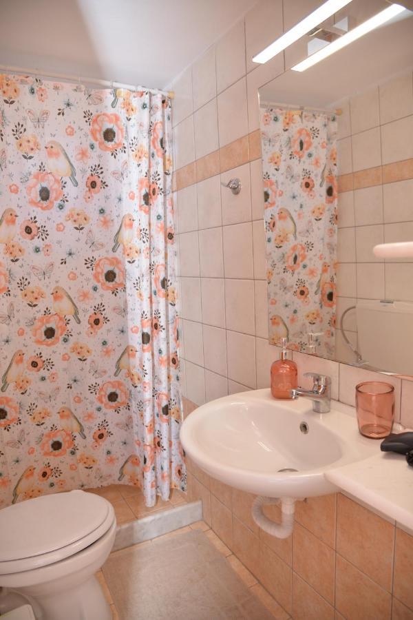 Sunny Rooms Hersonissos  Bilik gambar